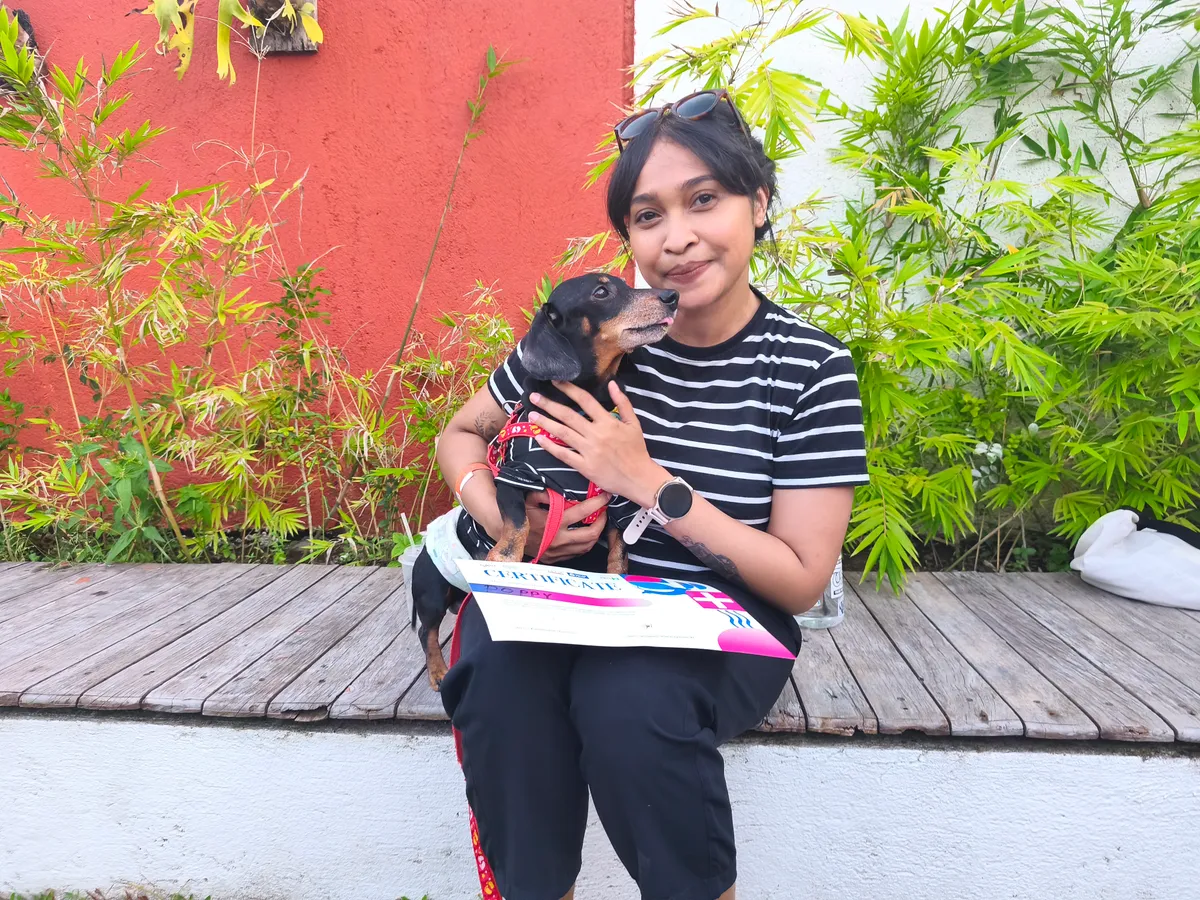 Popy membawa anabulnya ke Workshop PawSAFE. (Sumber: AYOJAKARTA.COM | Foto: Katarina Erlita)