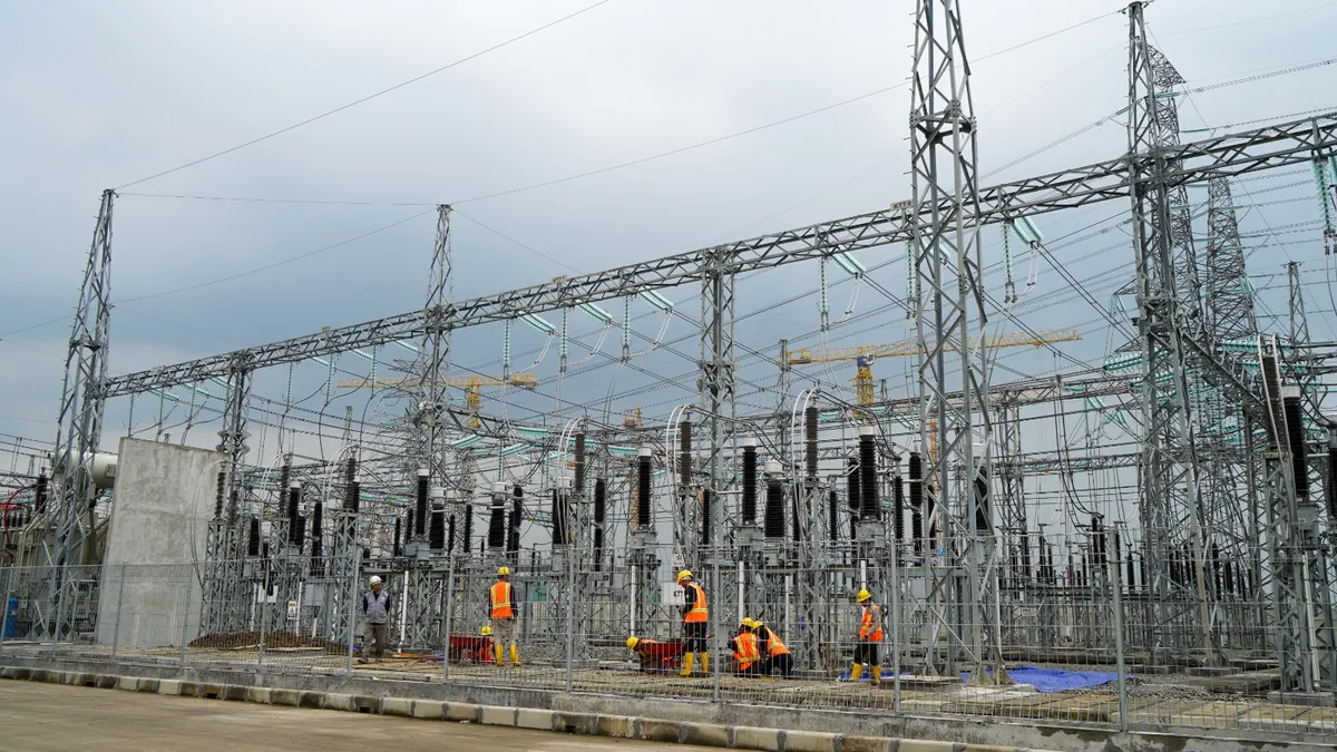 Gardu Induk 150 kilo Volt (GI 150 kV) Konsumen Tegangan Tinggi (KTT) Data Center Bay Microsoft JKT 11 A & B yang berlokasi di kawasan Greenland International Industrial Centre (GIIC), Kota Deltamas, Cikarang, Jawa Barat. (Sumber: Ist)