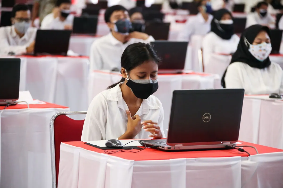 Ada beberapa formasi CPNS yang memiliki gaji tertinggi di instansi pusat, khususnya bagi lulusan S1.