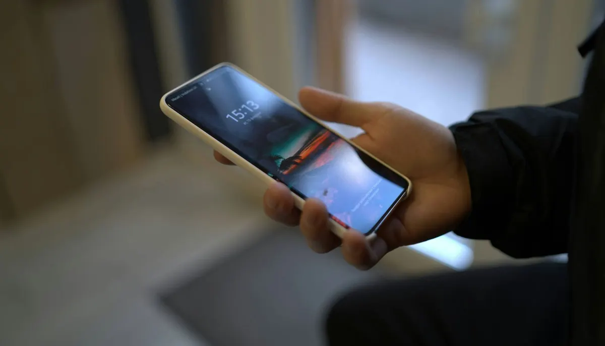Tips Android: 3 Cara Screenshot di HP Samsung Tanpa Tekan Tombol Power dan Volume