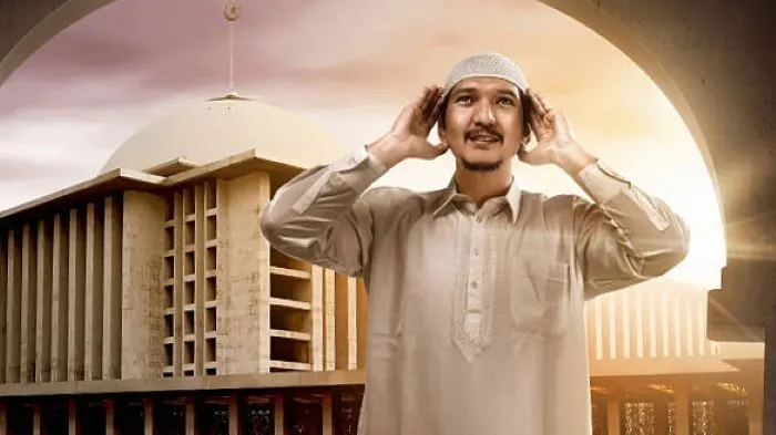 Ilustrasi Menggaungkan Takbir Menyambut Hari Raya Idul Fitri