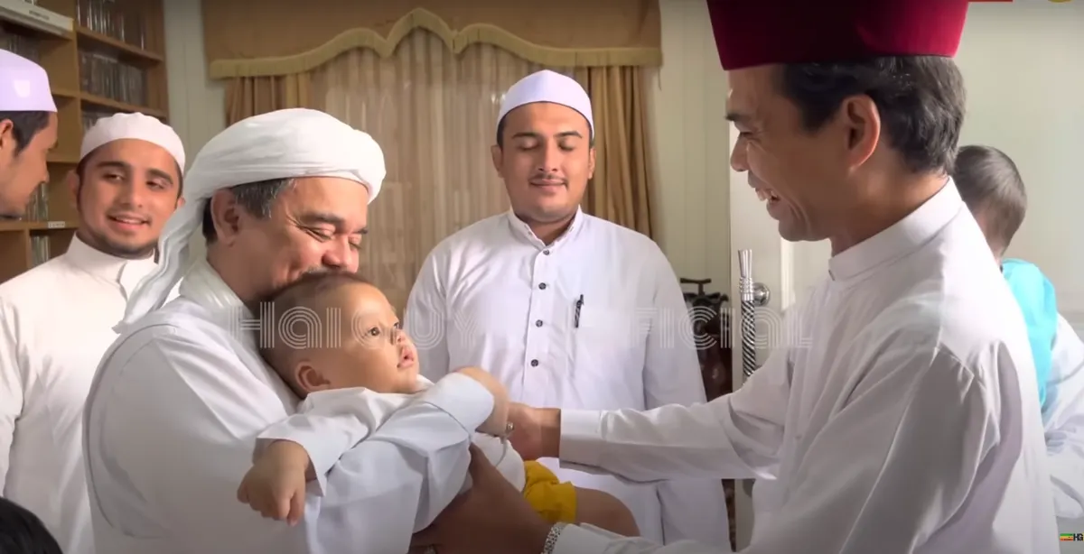Pertemuan Ustadz Abdul Somad dengan Habib Rizieq Shihab.