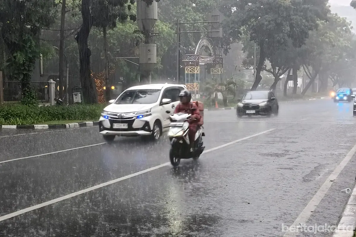Ilustrasi. hujan ekstrem Sumber: beritajakarta.id | Foto: beritajakarta.id)