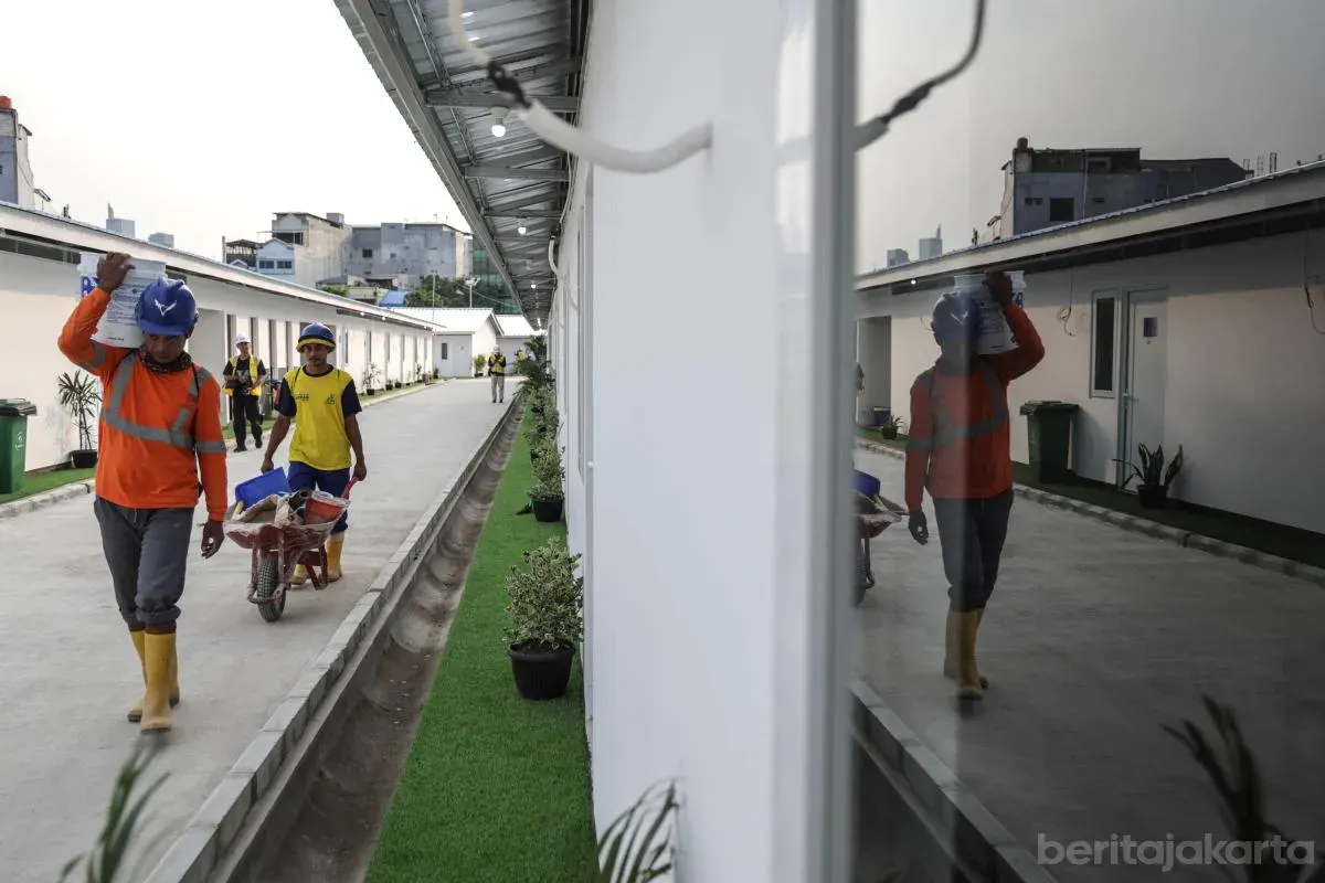 Ilustrasi. Tercatat, hingga Minggu, 21 Juni 2026, jumlah pendaftar program Padat Karya 2026 telah menembus angka 100.000 orang. (Sumber: Beritajakarta.id | Foto: Beritajakarta.id)