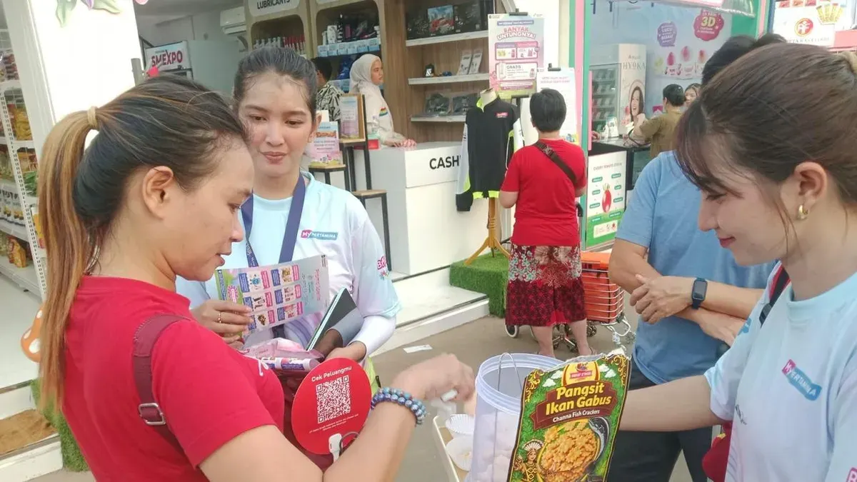 Pertamina Patra Niaga menghadirkan Bright Store dan promo Bright Gas di Jakarta Fair 2026, termasuk program trade-in LPG 3 Kg serta potongan harga isi ulang bagi konsumen.
