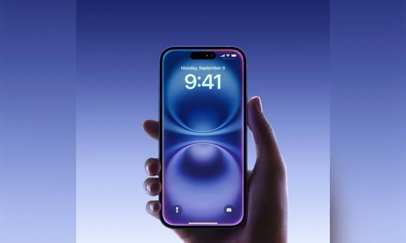 iPhone, Produk Apple