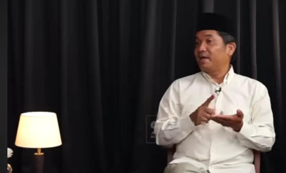 Narasi pemakzulan terhadap Gibran Rakabuming sebagai Wakil Presiden, sejumlah skenario mulai bermunculan.