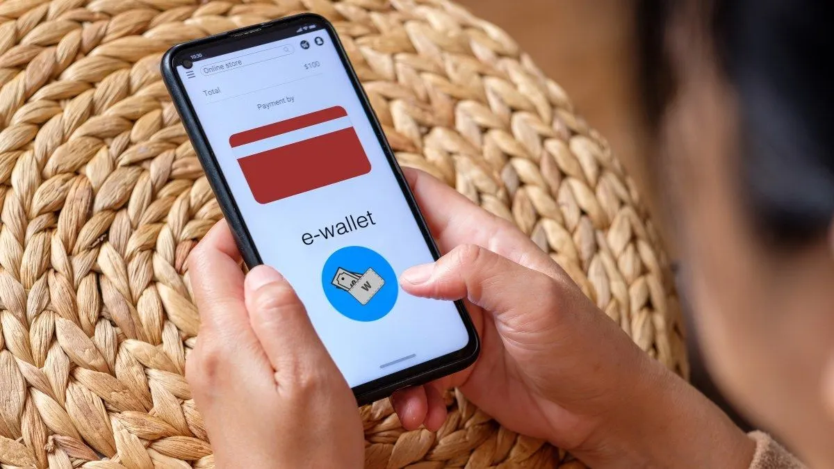 Ilustrasi. PPN E-wallet dan QRIS Naik Jadi 12 Persen per Januari 2025