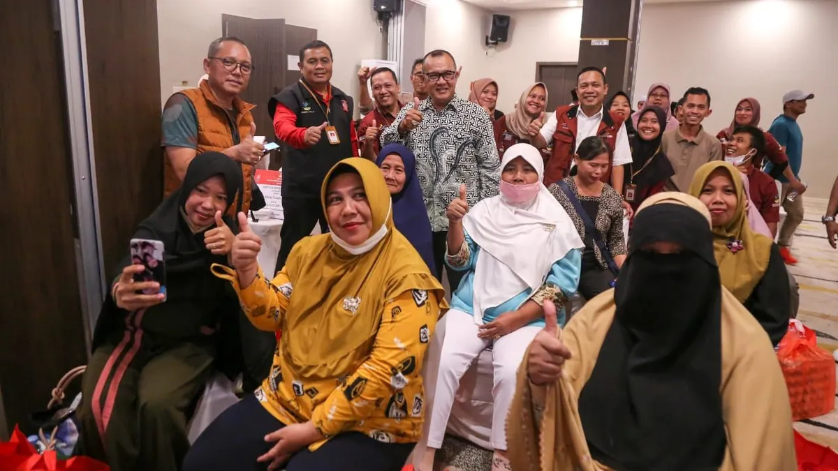 pencairan bantuan sosial BPNT senilai Rp600.000 mulai ramai dilaporkan masuk ke kartu KKS lama maupun KKS baru secara bertahap