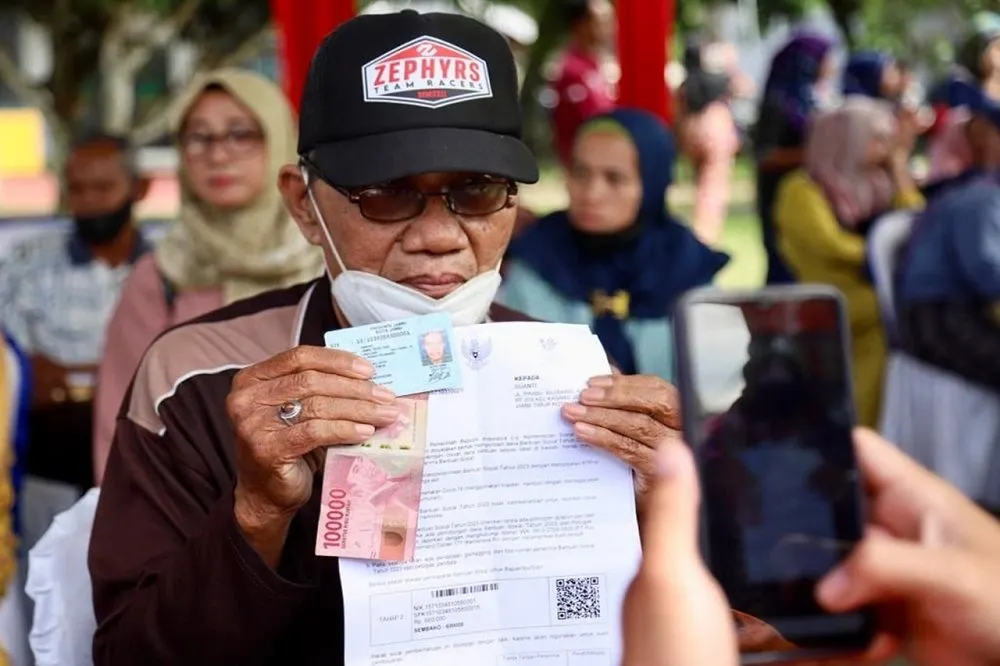 Memasuki awal bulan Maret 2025, pemerintah telah menjadwalkan pencairan berbagai bantuan sosial yang ditunggu-tunggu oleh masyarakat.