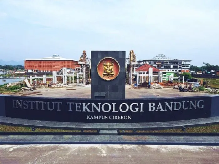 Institut Teknologi Bandung (ITB)