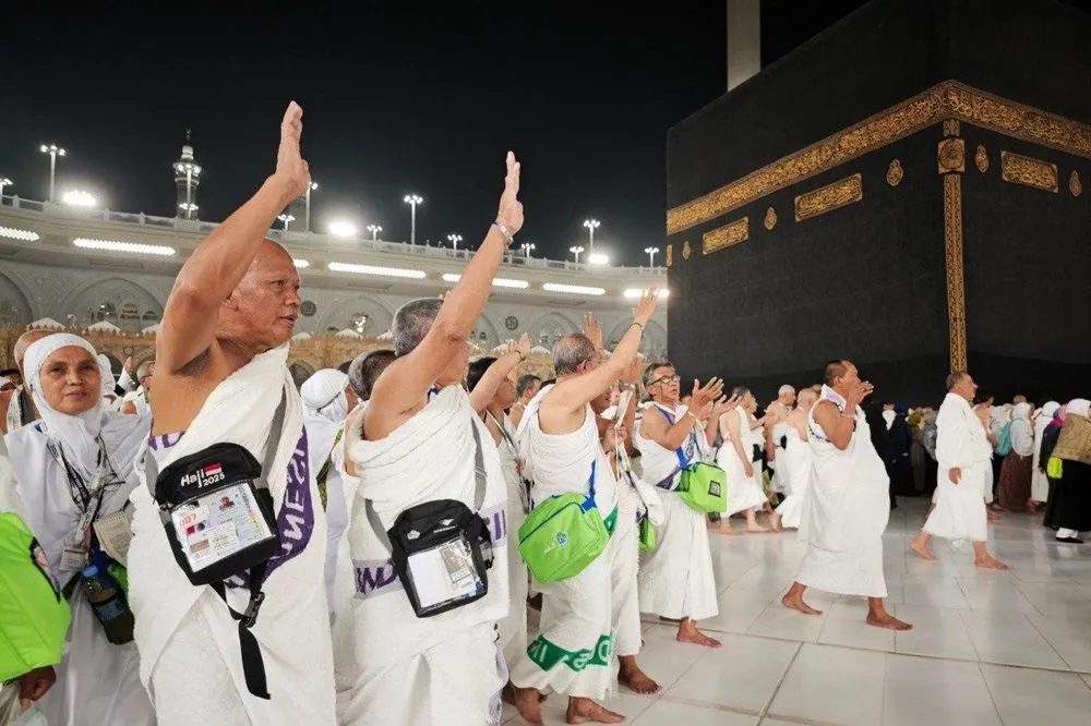 Selama melaksanakan ibadah sunnah di sekitar Masjidil Haram, ada banyak larangan yang harus diperhatikan para jemaah haji.