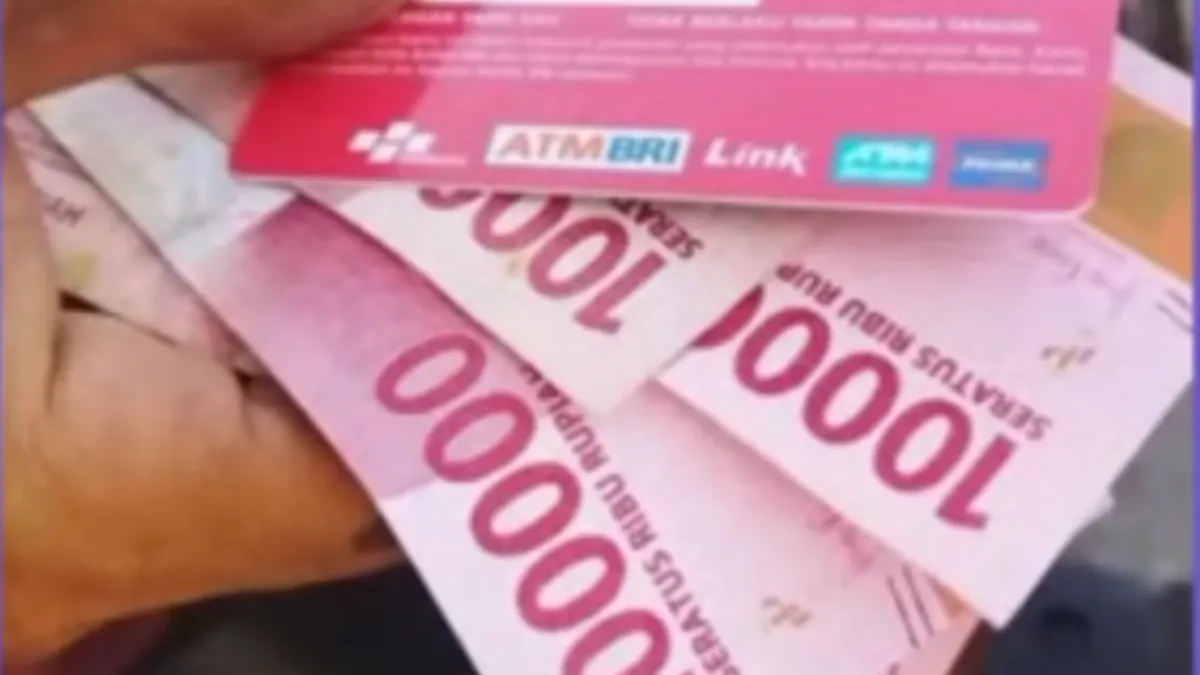 Memasuki jadwal penyaluran bansos tahap kedua atau periode April-Juni 2025, rasa cemas mulai menghinggapi sejumlah KPM PKH dan BPNT.