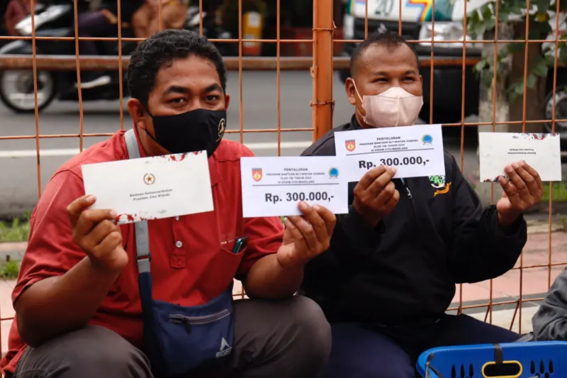 Ilustrasi. Bansos BPNT Rp600.000 sudah mulai cair ke KKS penerima.