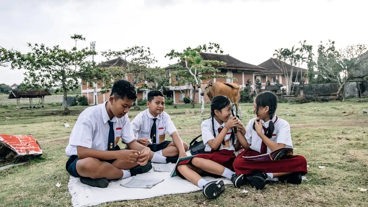 Pemprov DKI Jakarta diprediksi mencairkan dana KJP Plus Tahap 2 Tahun 2024 yang belum cair dengan penggabungan KJP Plus Tahap 1 Tahun 2025.