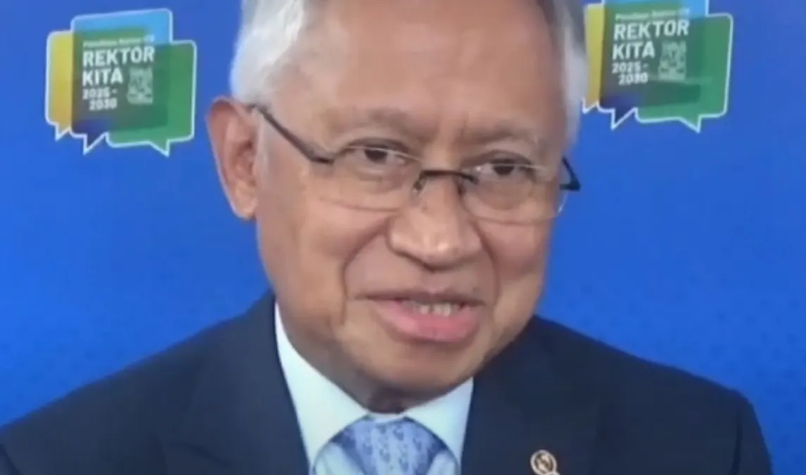 Mendikti Saintek) Satryo Soemantri Brodjonegoro membantah tuduhan yang dilontarkan oleh para Aparatur Sipil Negara (ASN) di kementeriannya.
