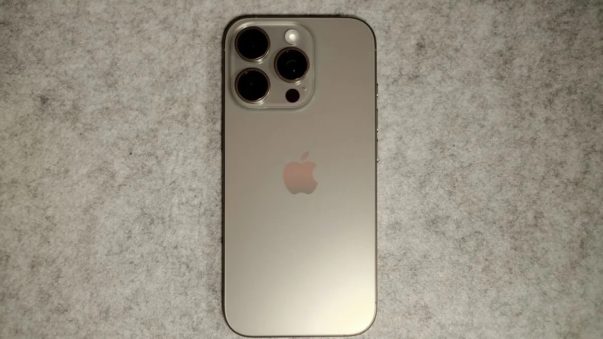 Lantas apa saja 10 persamaan antara iPhone 16 Pro vs iPhone 16 Pro Max yang wajib diketahui meskipun memiliki selisih harga Rp 5 jutaan