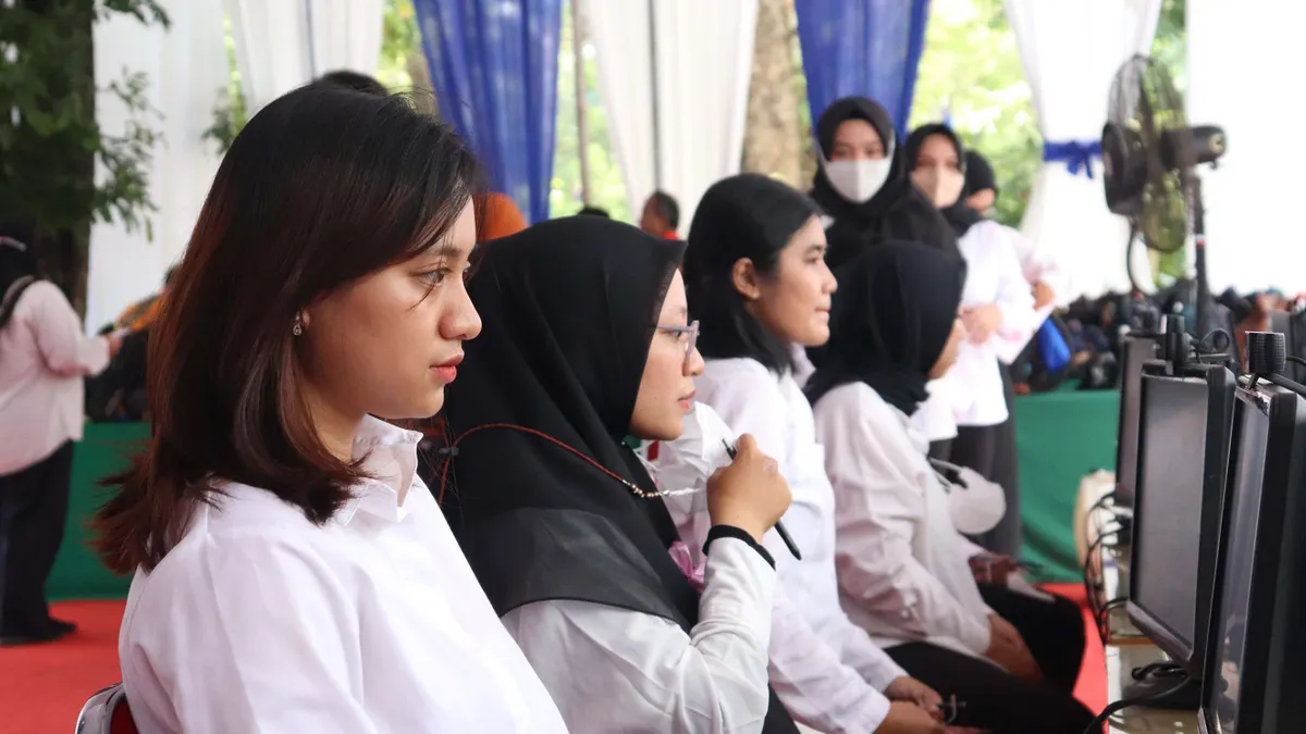 Para peserta PPPK Tahap 1 Tahun 2024 ini diharapkan dapat mempersiapkan diri sebaik mungkin agar lolos dalam seleksi kompetensi.