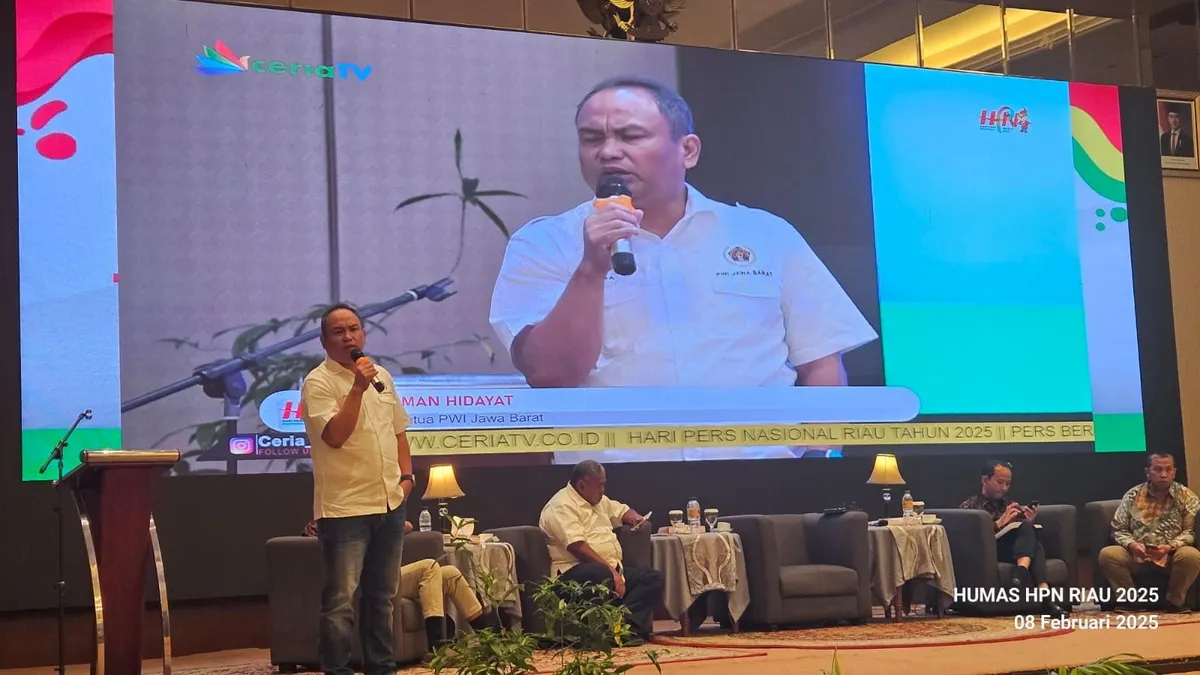 Dalam rangka merayakan Hari Pers Nasional (HPN) 2025, Panitia HPN Riau menggelar Sarasehan Nasional Media Massa dengan tema &quot;Preservasi Jurnalisme Sebagai Pilar Demokrasi Digital&quot;.