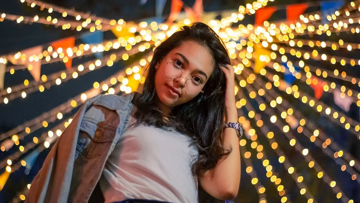 Bagi warga DKI Jakarta tidak perlu jauh-jauh hingga luar kota untuk menikmati moment pergantian tahun. Cek nih, rekomendasi tempat perayaan.