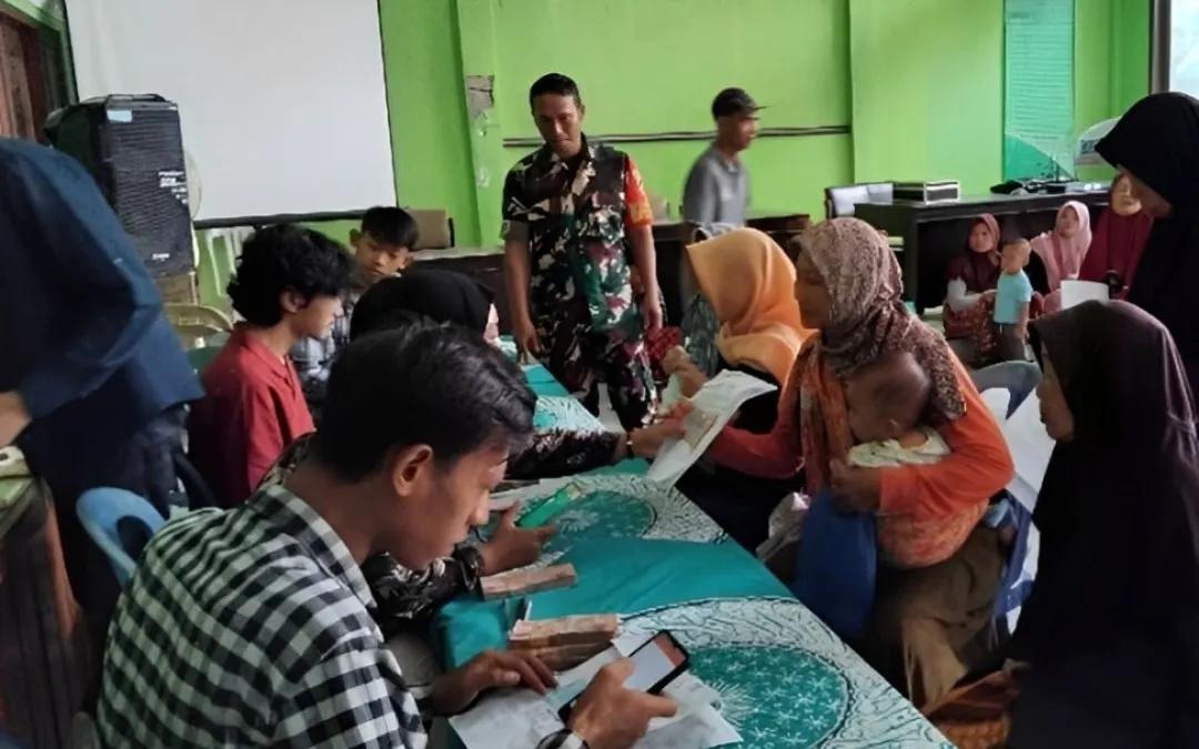 pencairan bantuan ini hanya akan diberikan kepada dua golongan keluarga penerima manfaat (KPM) prioritas.