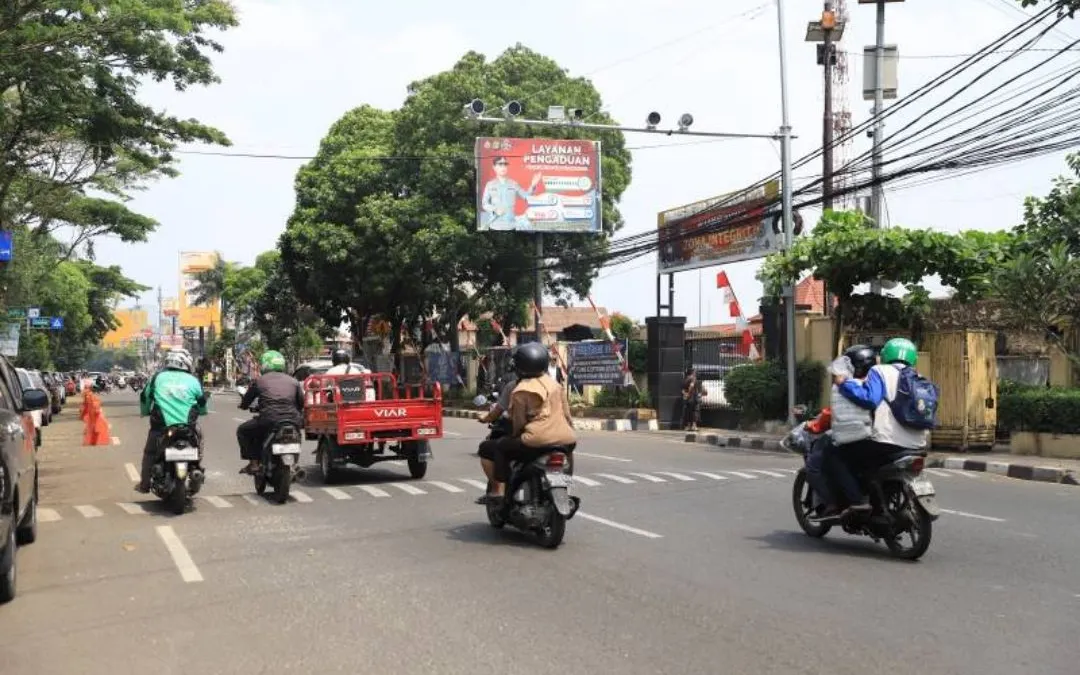Illustrasi. Sanksi pemblokiran STNK diberlakukan khusus bagi pemilik kendaraan yang tidak mengonfirmasi atau membayar denda tilang dalam kurun waktu maksimal 16 hari sejak pelanggaran terekam sistem Electronic Traffic Law Enforcement (ETLE).