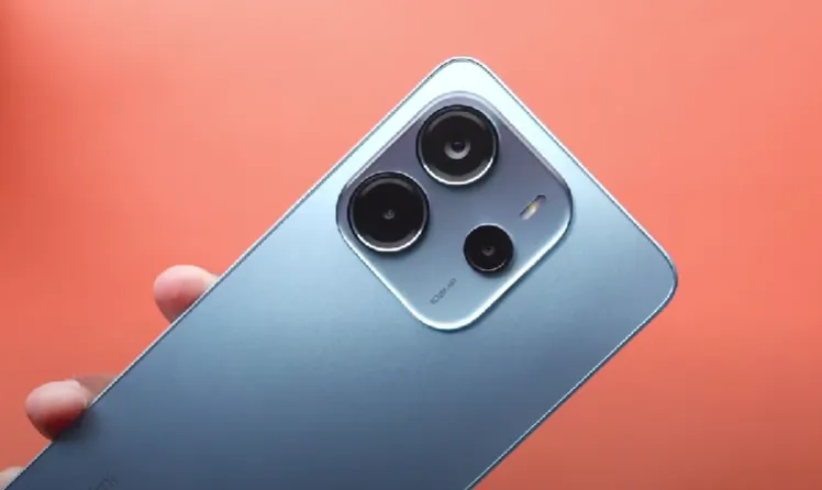 Redmi Note 14 menjadi salah satu HP yang paling worth it dibeli berkat performanya yang bisa dipakai bermain game berat.