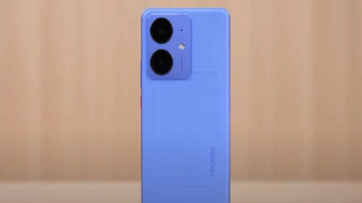 Illustrasi. Bocoran spesifikasi Realme Neo 7 SE. (Youtube/Pan Channel)