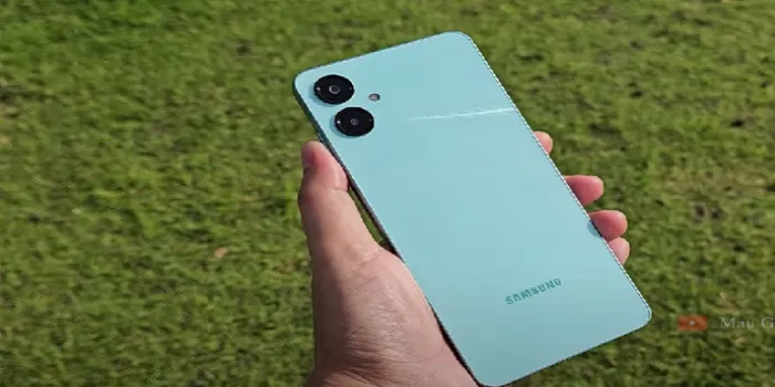 Meski menyasar segmen pengguna pemula, Samsung Galaxy A06 menawarkan sejumlah fitur yang membuatnya layak dipertimbangkan.