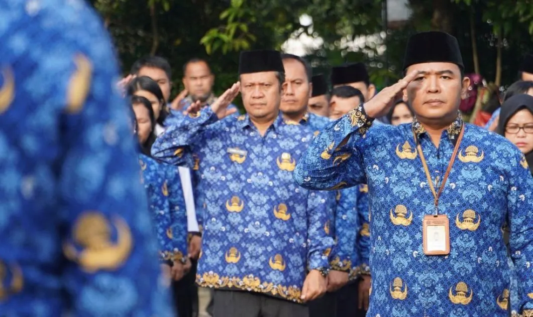 Daftar ASN yang Berhak Mendapatkan Gaji ke 13 dan THR 2025