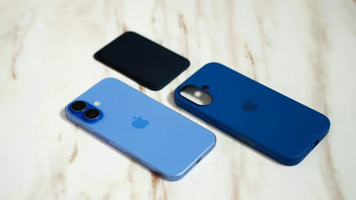 Drama pelarangan iPhone 16 di Indonesia menunjukkan kompleksitas hubungan antara regulasi nasional dan perusahaan teknologi global.