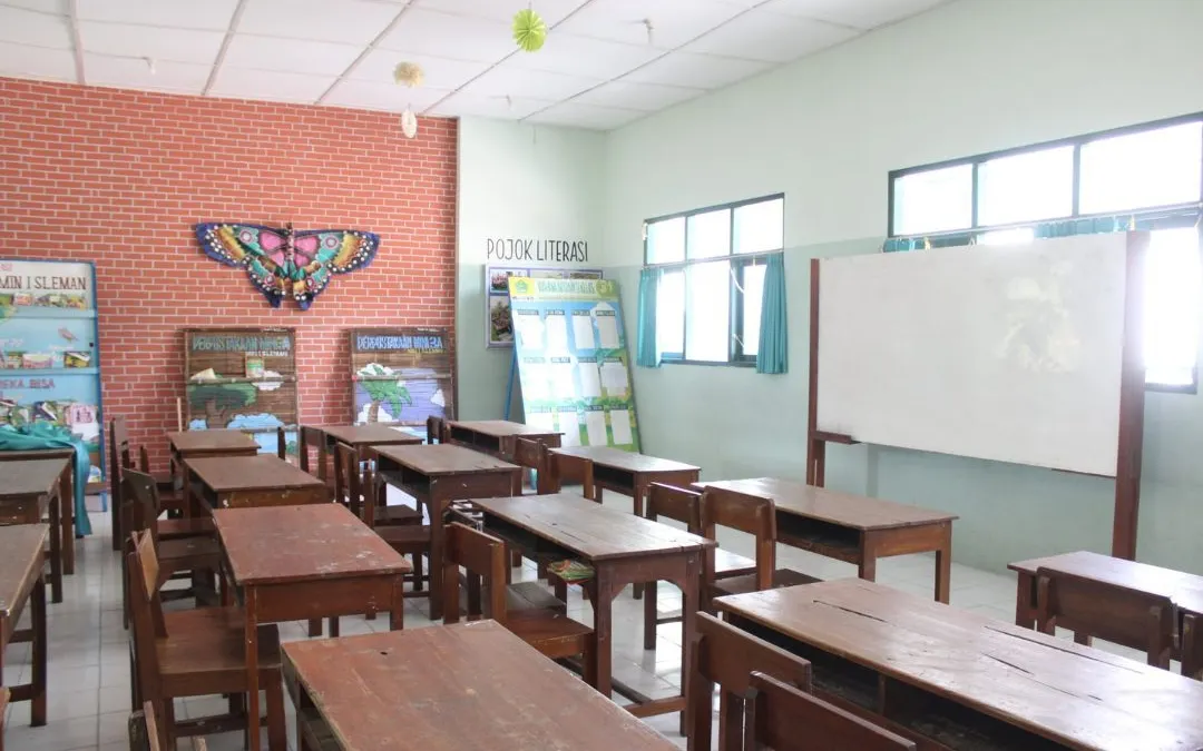 program penerimaan guru dan tenaga kependidikan untuk Sekolah Rakyat tahun ajaran 2025/2026.