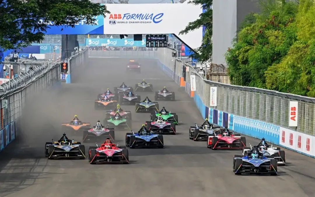 Menjadi rangkaian HUT ke 498, Pemprov Jakarta telah siap menggelar ajang Balapan Mobil Formula atau E-Prix 2025.