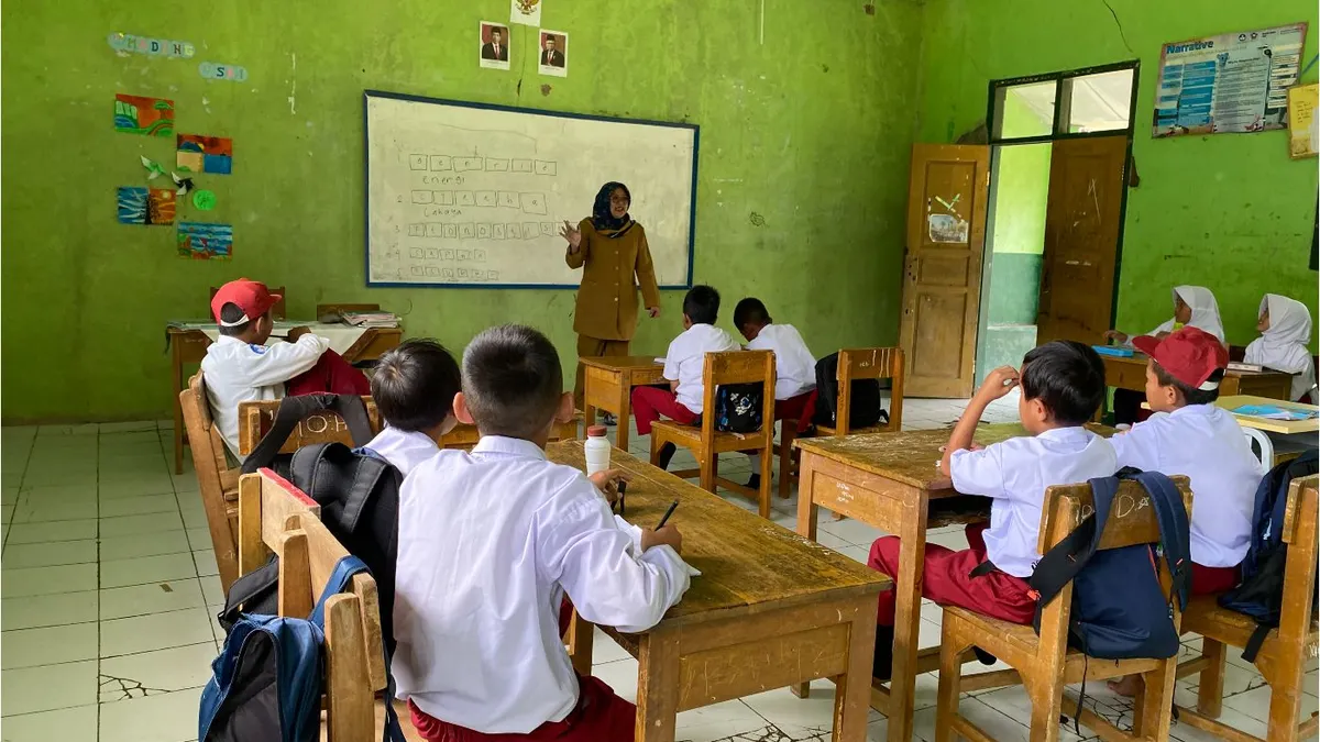 Untuk wilayah di luar Pulau Jawa, beberapa provinsi menunjukkan partisipasi yang cukup tinggi dalam program PPG ini.