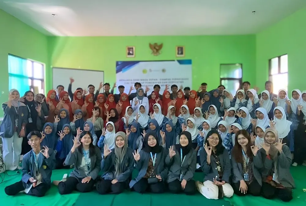 Mahasiswa KKN Universitas Panca Marga Probolinggo Sukses Gelar Sosialisasi Dampak Pernikahan Dini bagi Remaja di Sumberasih