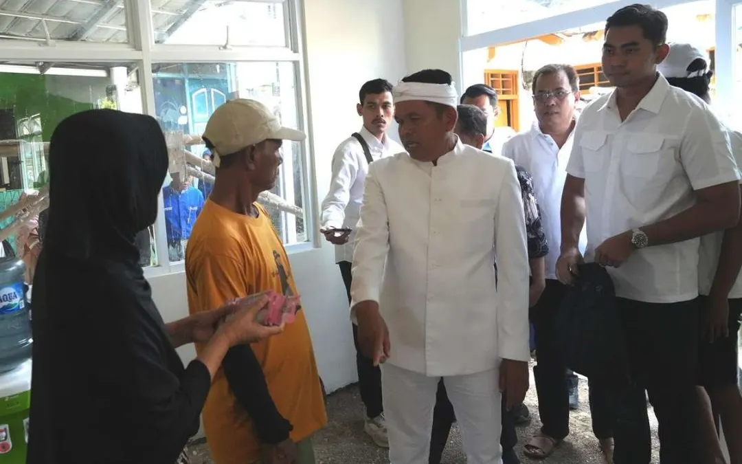 Kepemimpinan Gubernur Jawa Barat Dedi Mulyadi mendapat kritik tajam dari Ketua DPW Partai Keadilan Sejahtera (PKS) Jawa Barat.