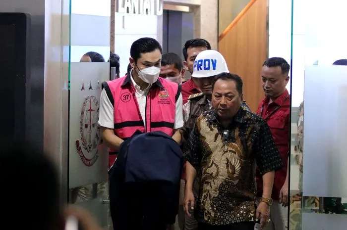 Harvey Moeis divonis 6,5 tahun penjara dalam kasus korupsi PT Timah.
