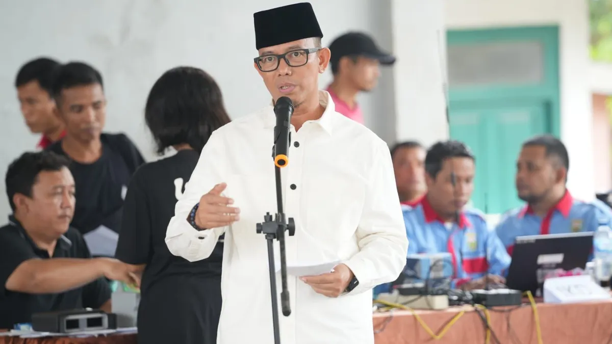 Bupati Ogan Komering Ulu, H. Teddy Meilwansyah