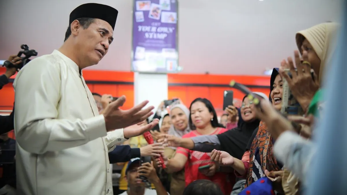 Menteri Pertanian Sidak OP Pangan Murah di Kantor Pos Jaktim