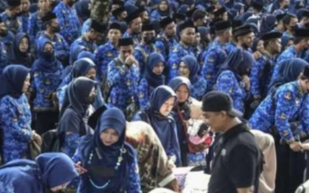Illustrasi. Kabar gembira bagi para lulusan PPPK Tahap 1 kategori R2/L (eks Tenaga Honorer Kategori II) dan R3/L (Non-ASN terdata)