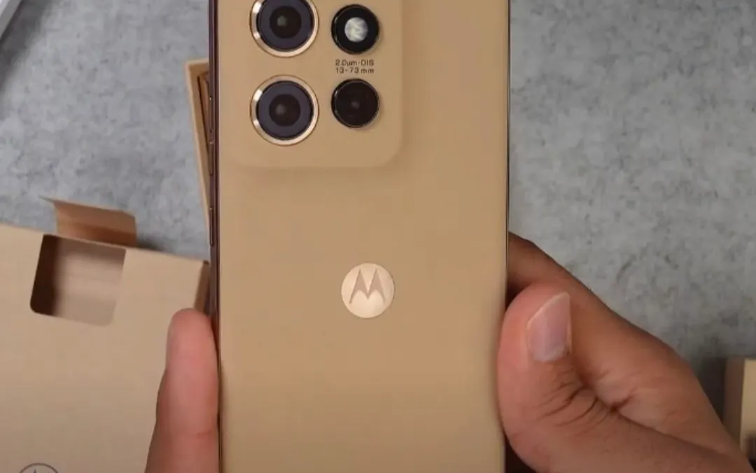 Illustrasi. Berikut ini adalah spesifikasi dan fiturnya secara mendetail dari Motorola Edge 50 Neo