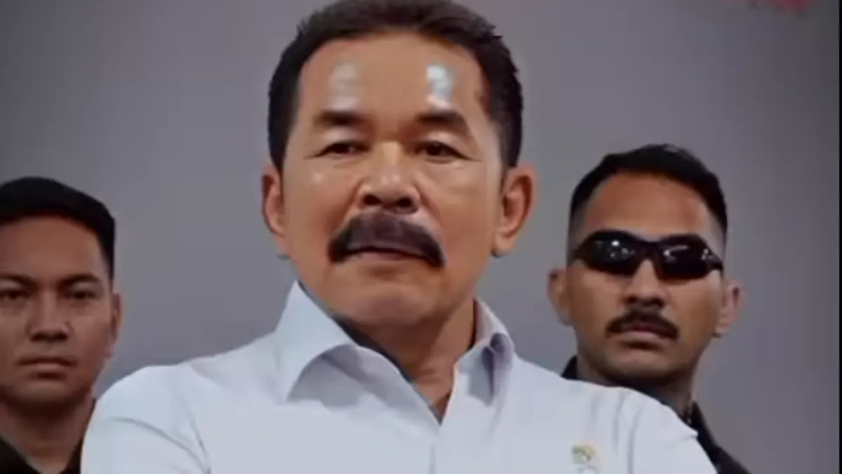 Menurut ST Burhanudin, bermacam framing beserta penggiringan opini sudah mulai dirasakan sejak pertama kali menangani kasus korupsi di tubuh Pertamina.