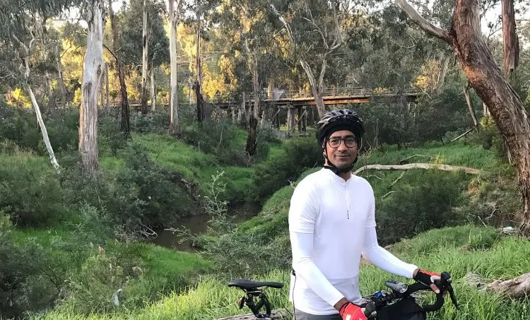 Mendiang Ibrahim Sjarief Assegaf, Suami Najwa Shihab.