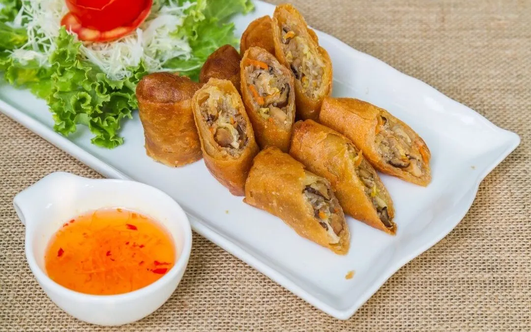 Resep lumpia bihun goreng ini bisa jadi pilihan tepat untuk ide jualan ramadhan 2025 mendatang.