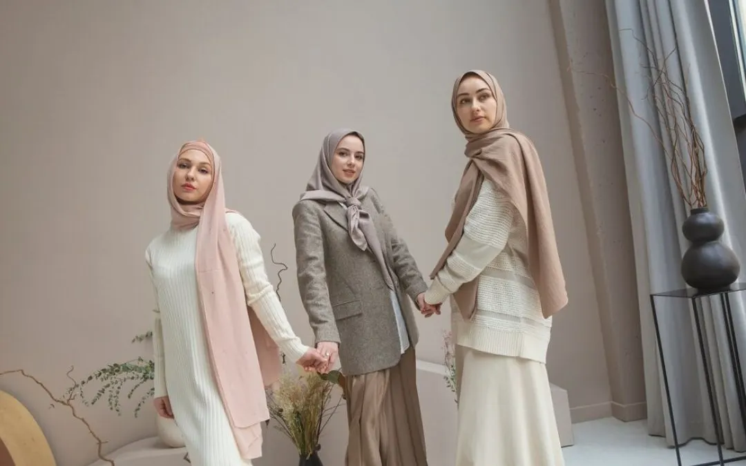 Pakaian Muslimah Terbaik untuk Lebaran 2025