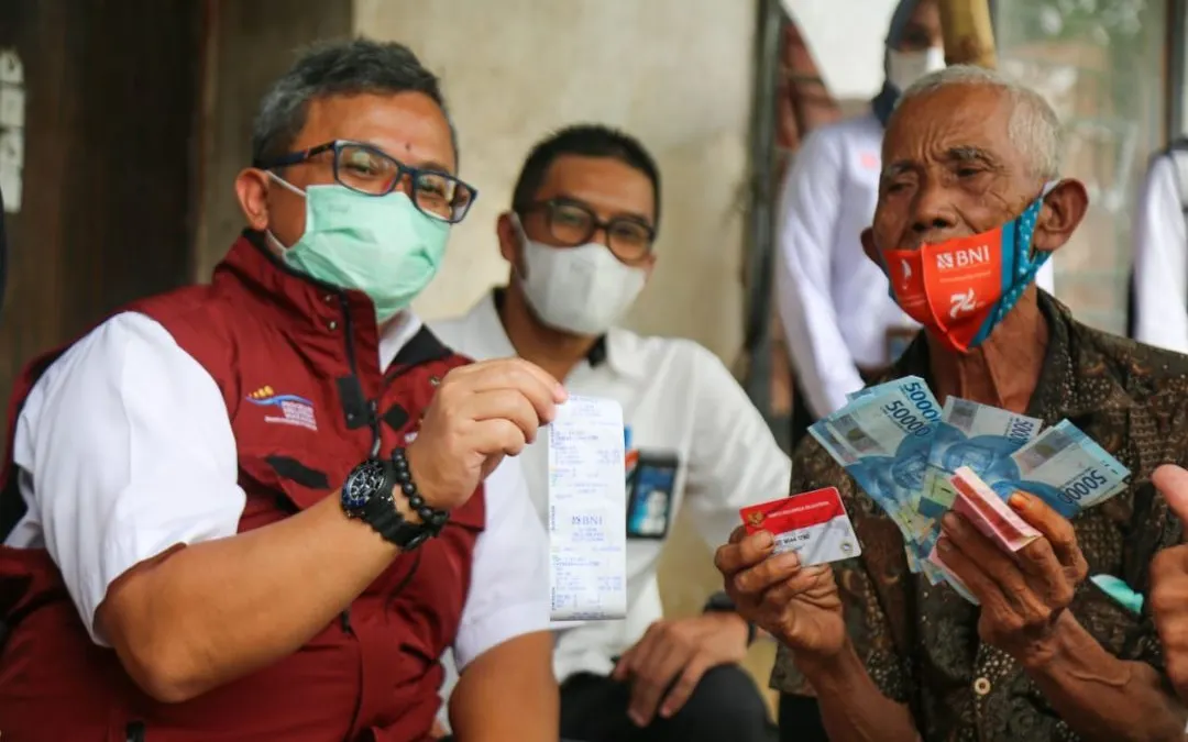 Illustrasi. informasi terbaru datang dari bantuan Program Keluarga Harapan (PKH) dan Bantuan Pangan Non Tunai (BPNT) tahap 2 tahun 2025.
