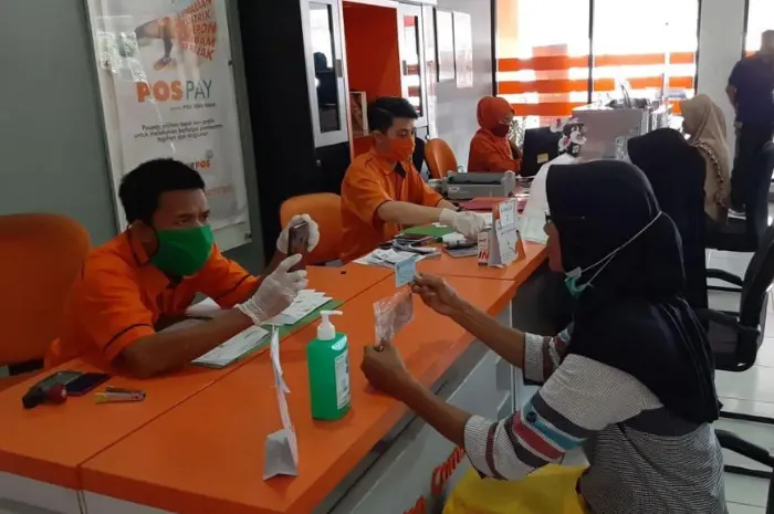 Dengan meluncurkan program PKH Plus (Program Keluarga Harapan Plus) yang ditujukan khusus untuk warga lansia berusia 70 tahun ke atas.