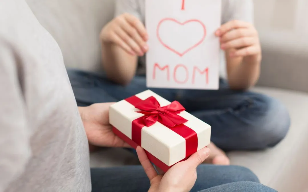Ilustrasi. Kado Valentine untuk Ibu