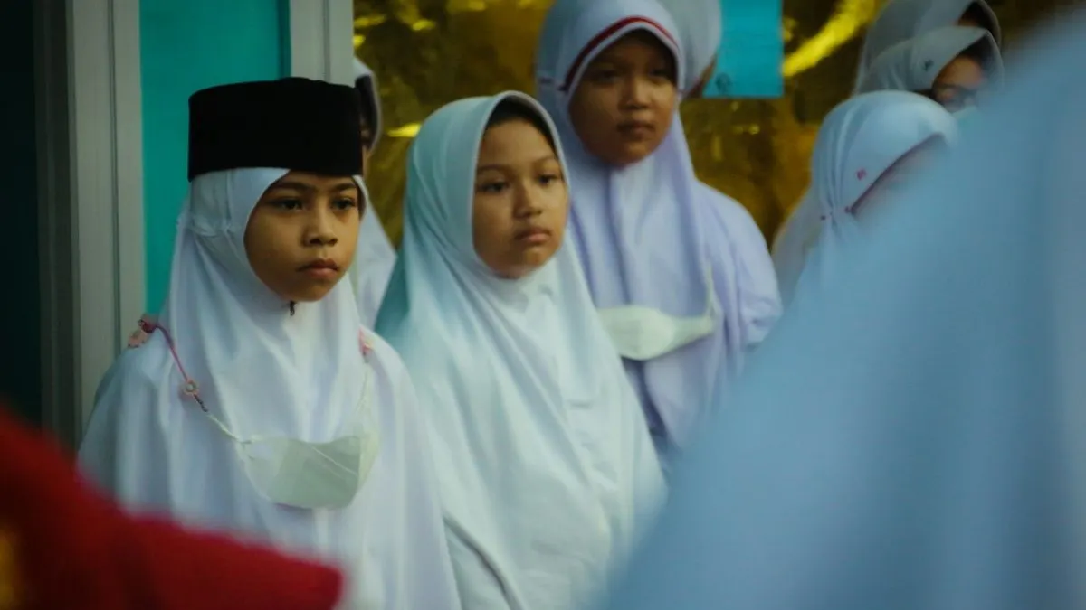 Illustrasi. Selain syarat, terdapat juga kriteria masyarakat yang tidak layak untuk menerima dana bansos Kartu Jakarta Pintar Plus