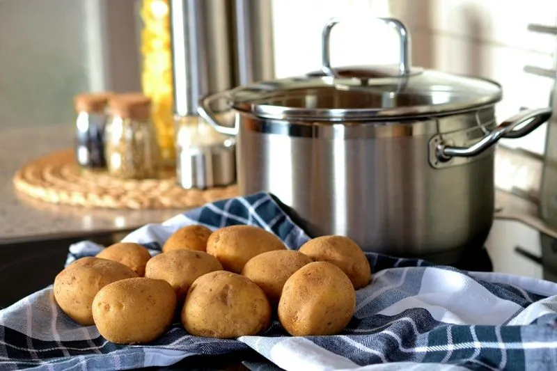 Makanan penurun asam lambung ini selain aman untuk asam lambung, harganya pun sangat murah dan bisa dibeli di pasar.